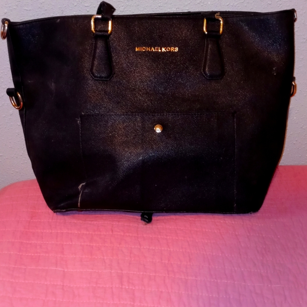 Michael Kors Purse. Damaged